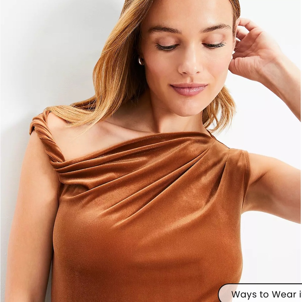 Worthington Chic Tan Top